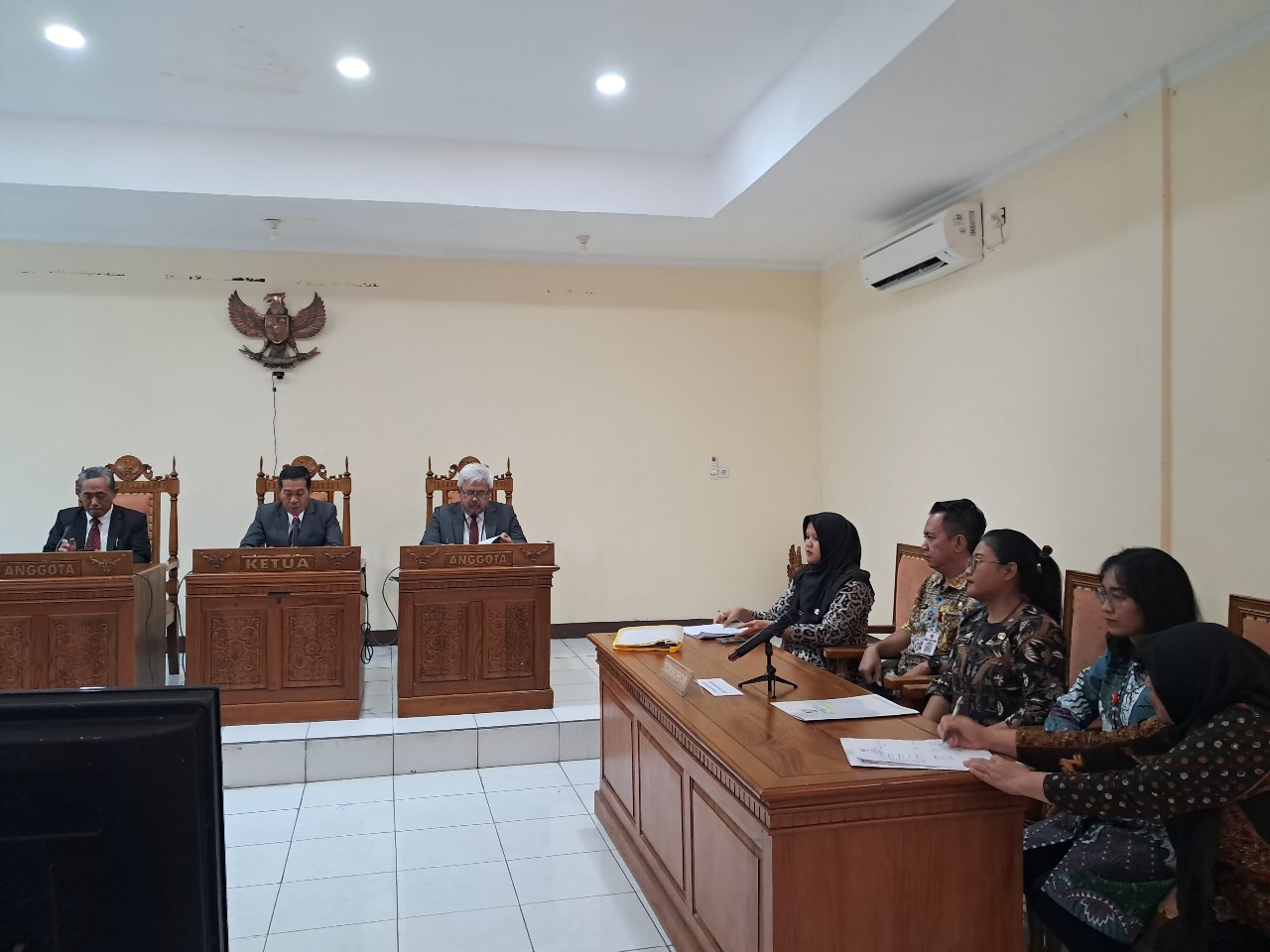 Diskominfo Kota Semarang Hadiri Sidang Sengketa Informasi di Komisi Informasi Provinsi Jawa Tengah